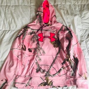 Large Under Armour Sweater